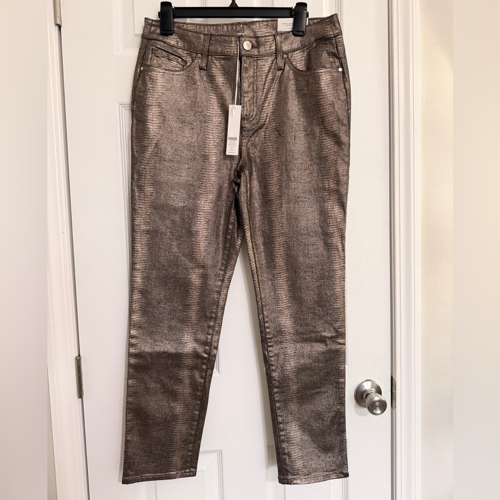 NWT  Chico's Metallic Gold Cotton Blend Slim Leg ButtonZip Women 1R - size 30-32